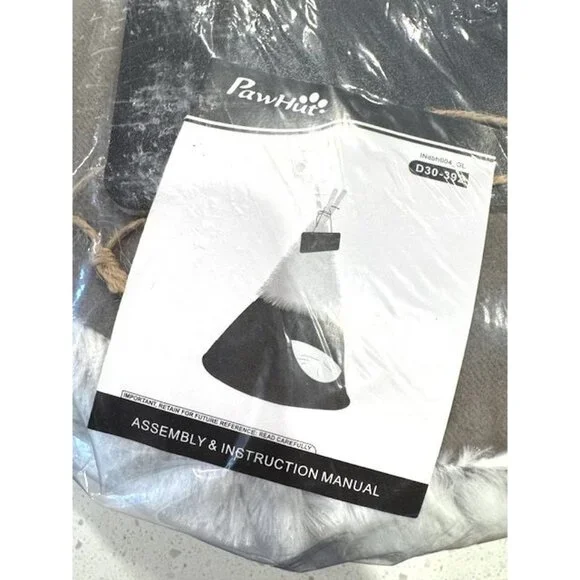 RARE NWT PawHut Cat Teepee w/Chalkboard & Cushion 19.75" Felt Tent - Picture 2 of 8
